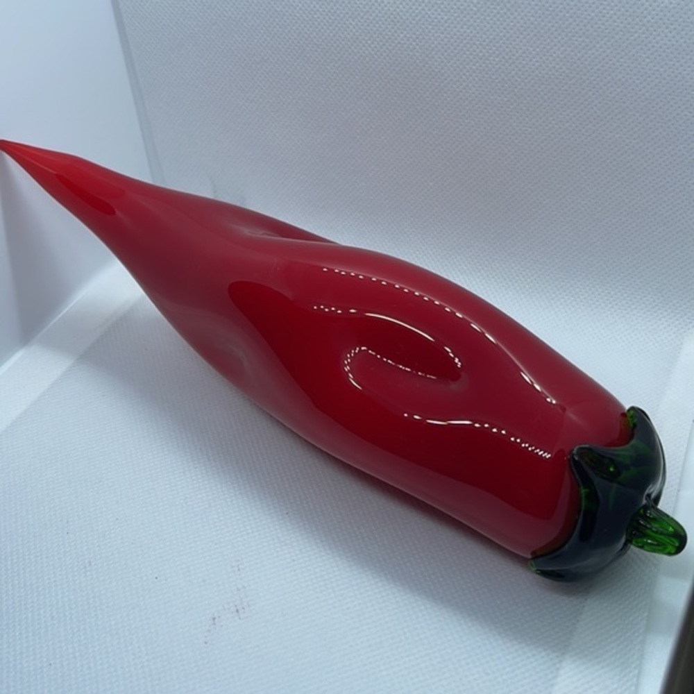 Glass Red Pepper - Picture 11 of 14
